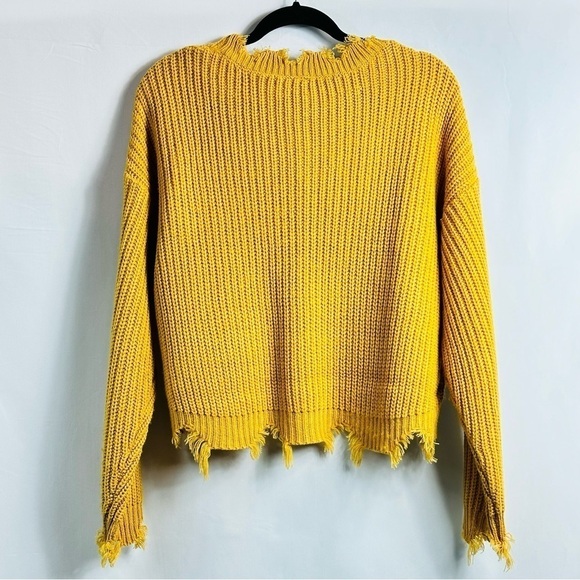 Derek Heart Women’s Sz Medium Mustard Distressed Long Sleeve Knit Sweater - Picture 5 of 9